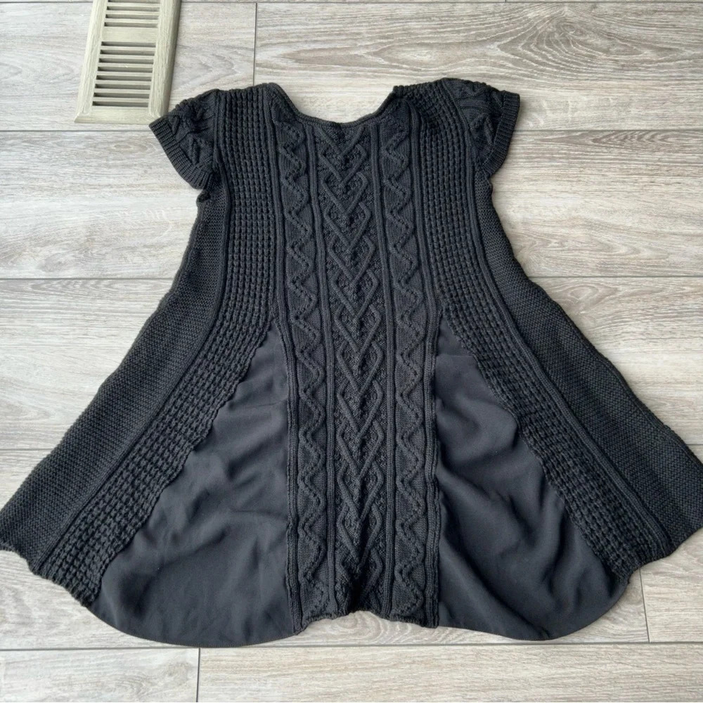 Chic Black V-Neck Knit Sweater - Picture 10 of 14